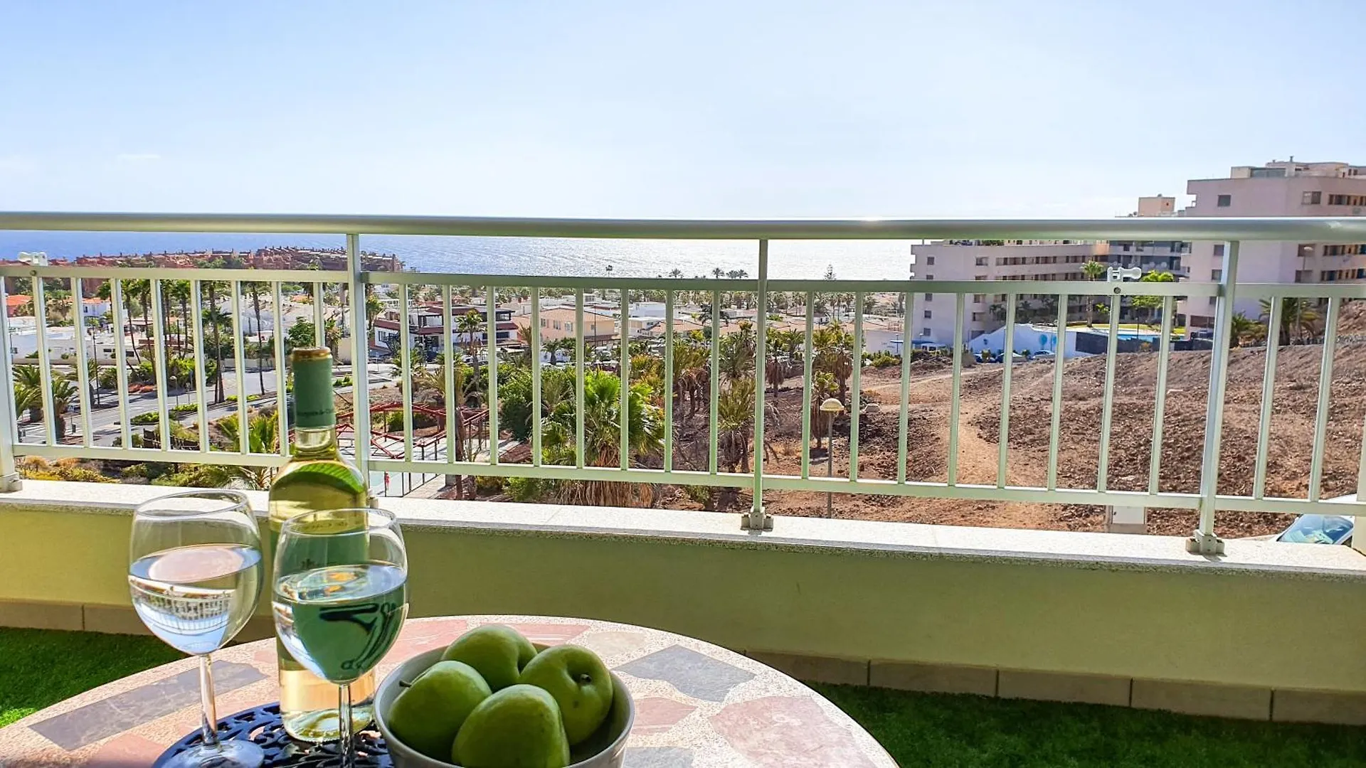 Апартаменты Ocean View With Sunset In Palm Mar- Pool- Wifi - Parking