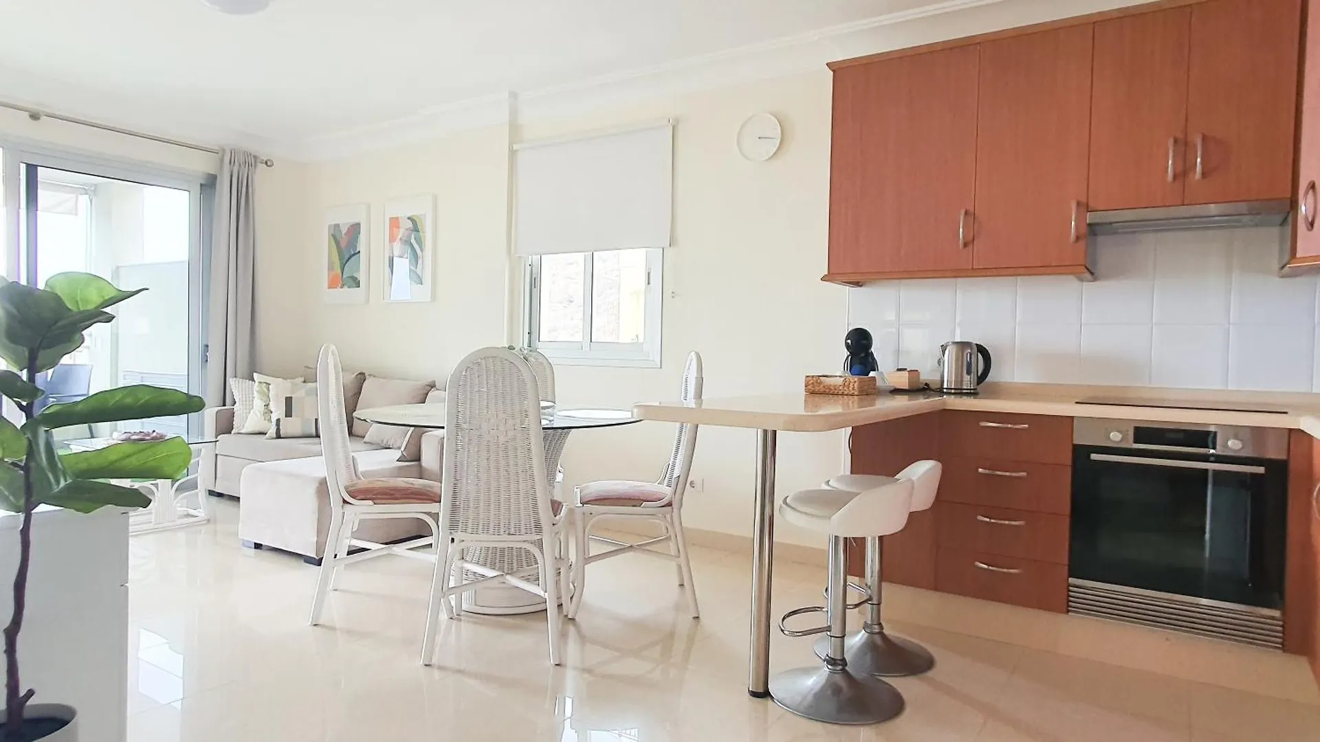 شقة Ocean View With Sunset In Palm Mar- Pool- Wifi - Parking بالم مار